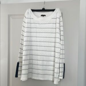 Women's White and Black Striped Top